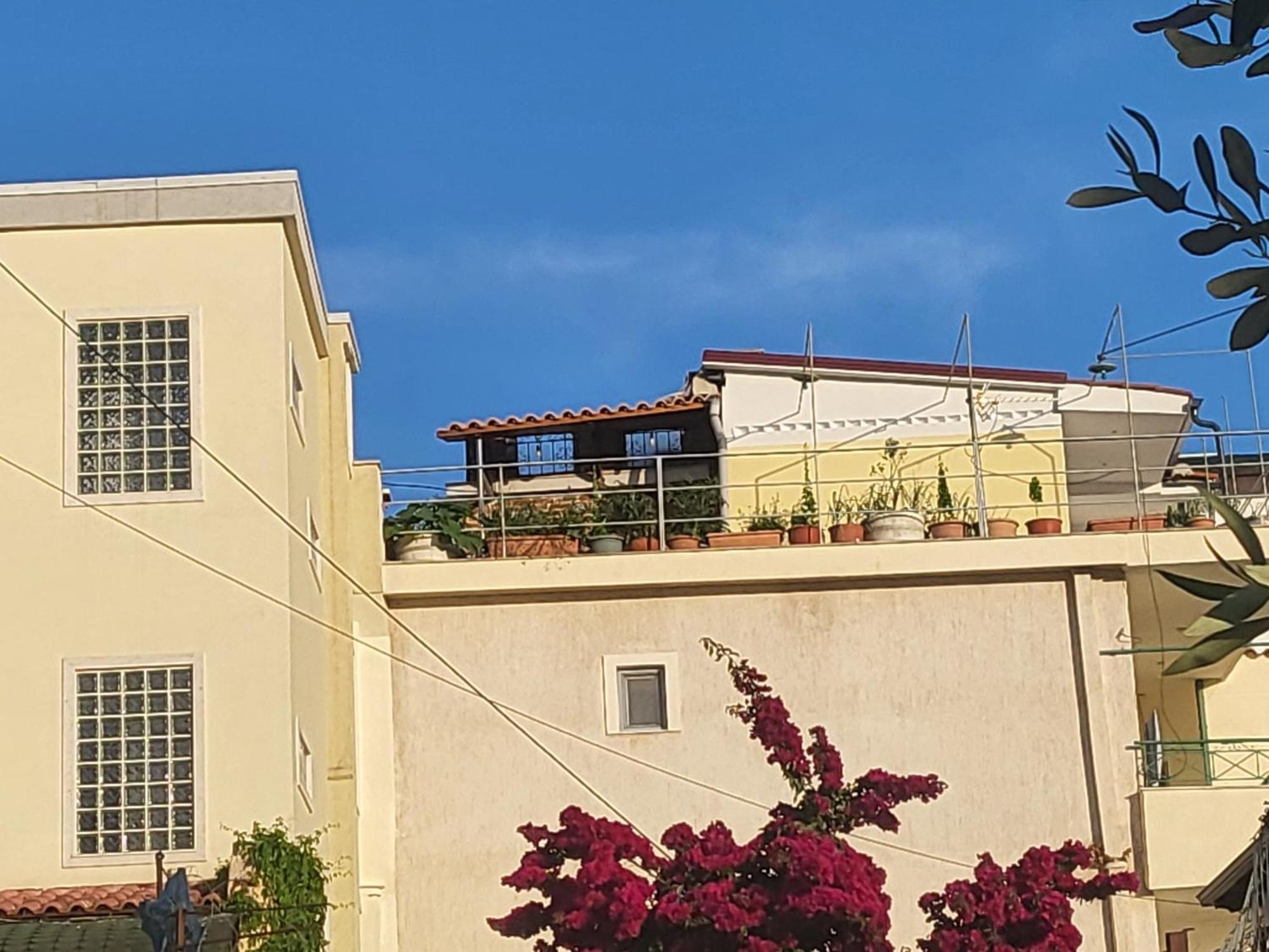 Blue Heaven Apartment Sarandë Buitenkant foto