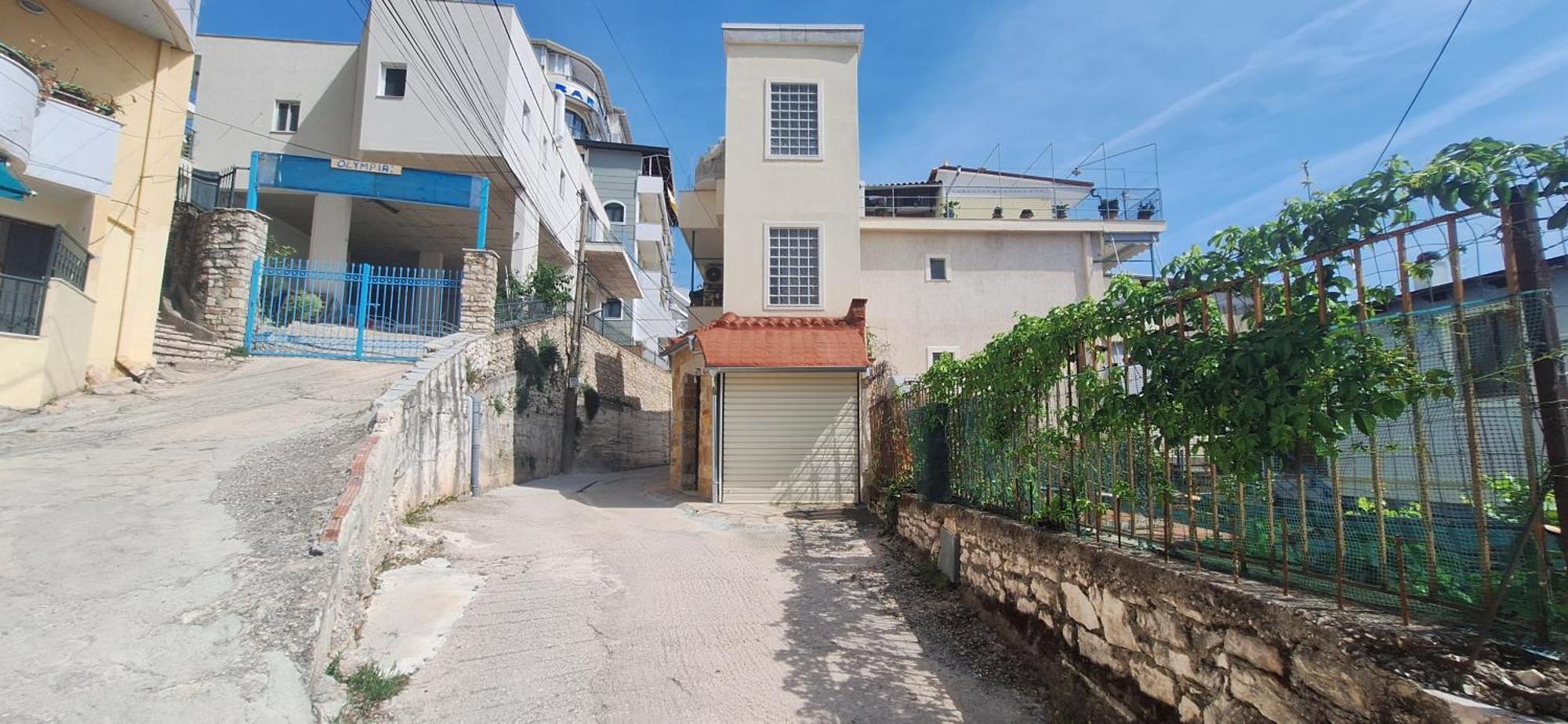 Blue Heaven Apartment Sarandë Buitenkant foto